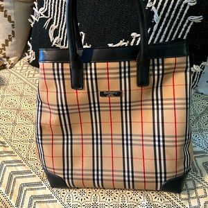 Authentic Burberry small/medium sized tote